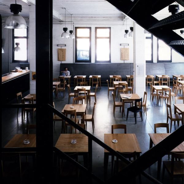  T-Bone meubels in het Zuiderpershuis in Antwerpen I foto Wim Van Nueten I Fotocollectie AWG