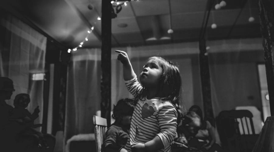 Les Incomplètes (Music Room)
