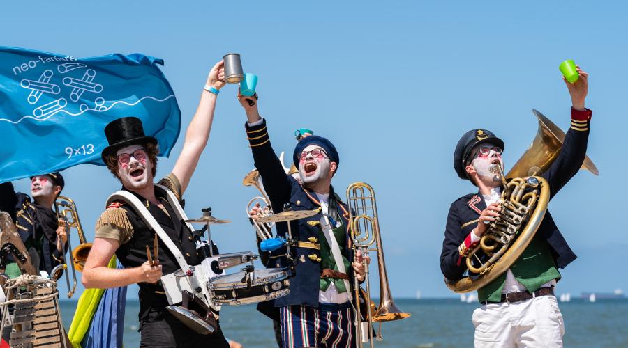 Neo-Fanfare