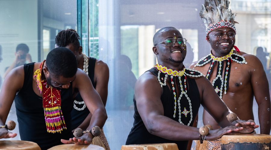 (c) D. Lievens Yoka Mbonda