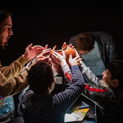 Children playing with the Mobile Touch installation © Karolina Maruszak
