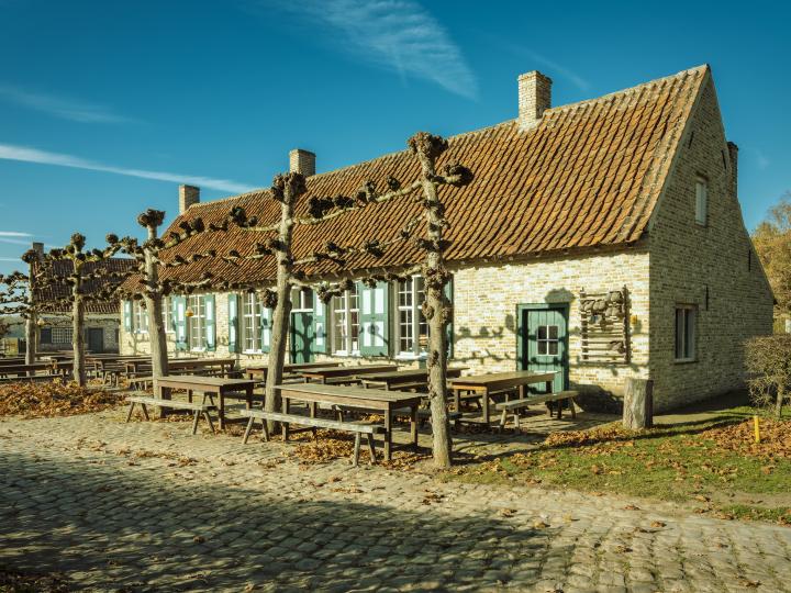 Herberg 'In den Dolfijn' Sint-Rijkers