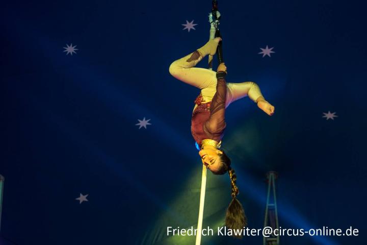 Luchtartieste Circus Barones
