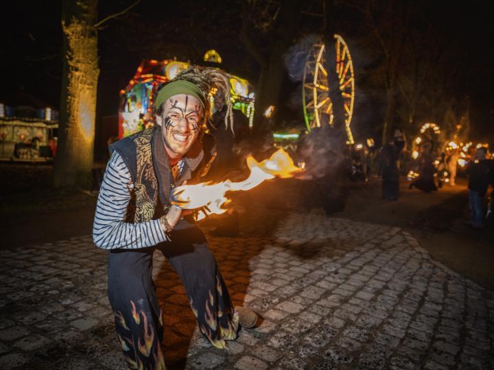 bokrijk winteravonden 2019 - vuurartiest