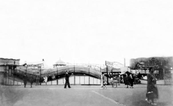 Kermisattractie rups