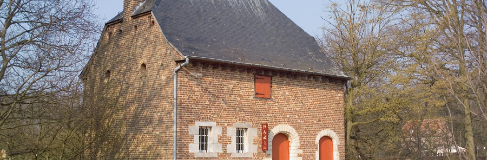 Het washuis uit Metseren na overbrenging naar Bokrijk.