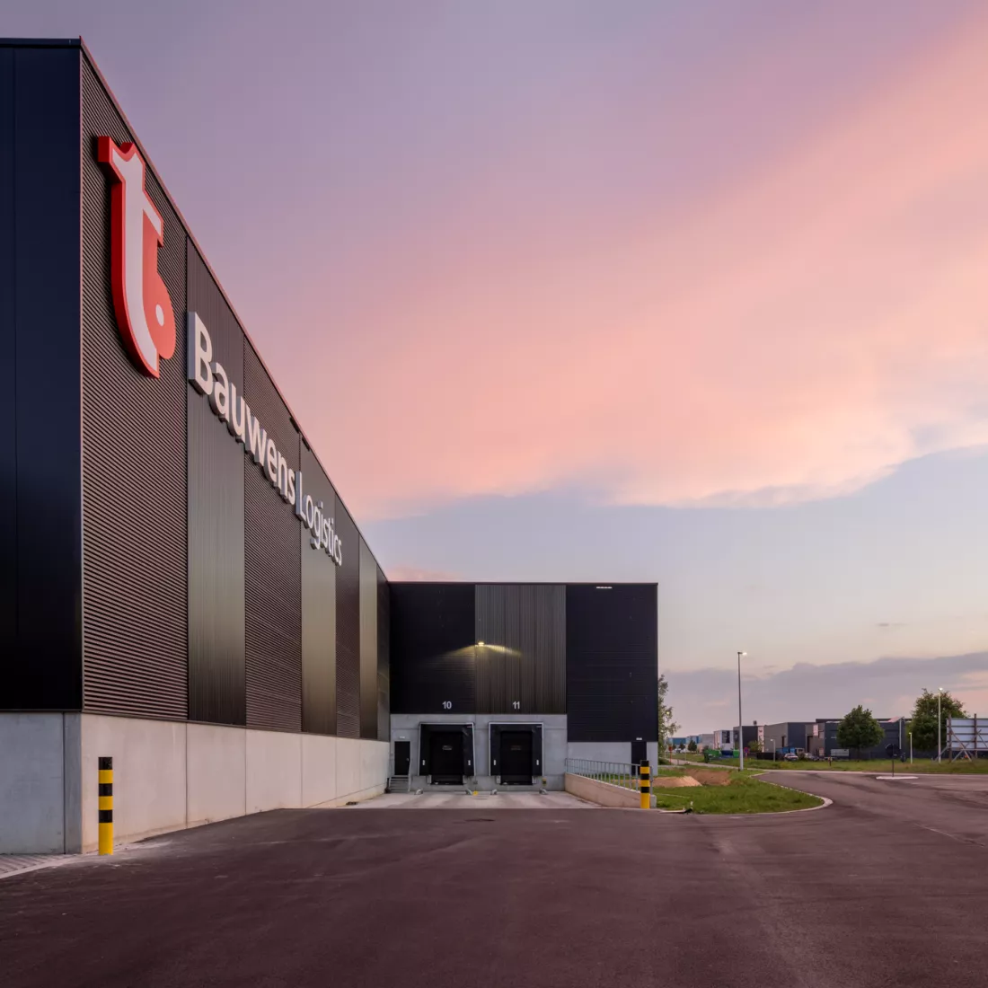 zijgevel logistiek gebouw
