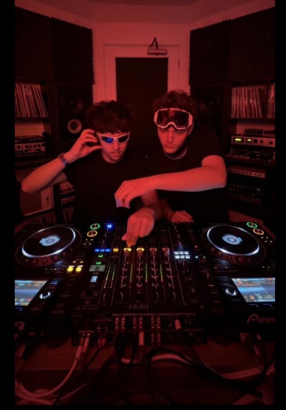 © DJ NextGen