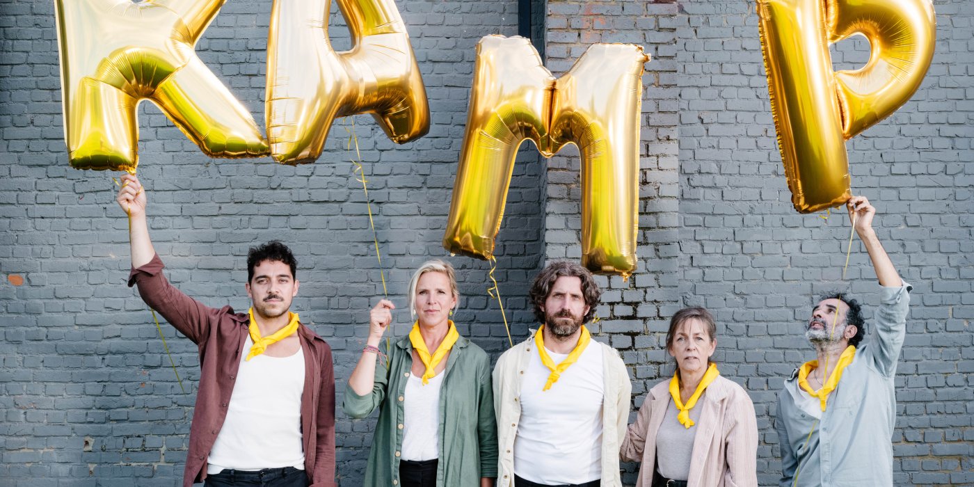 c Yuri van der Hoeven