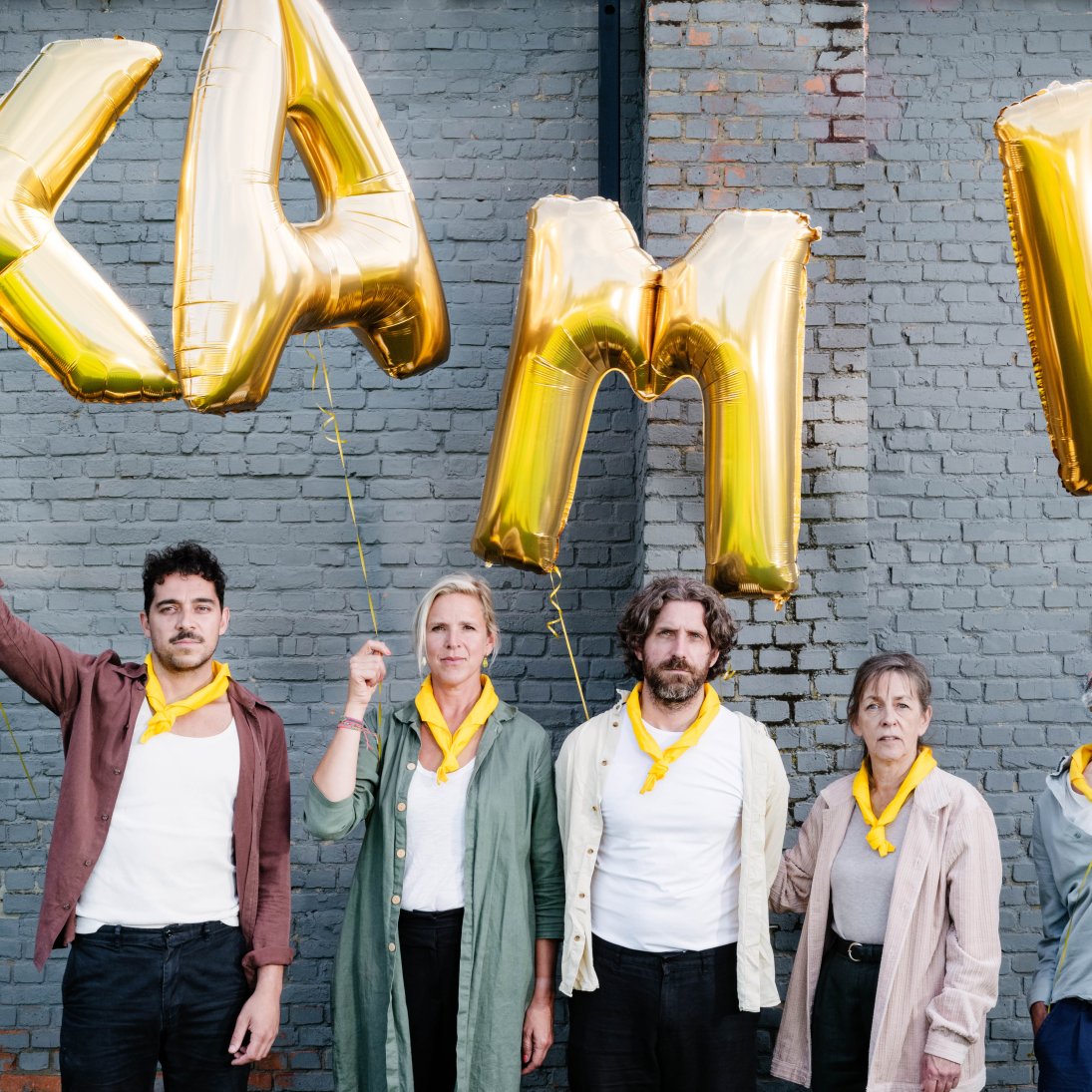 c Yuri van der Hoeven