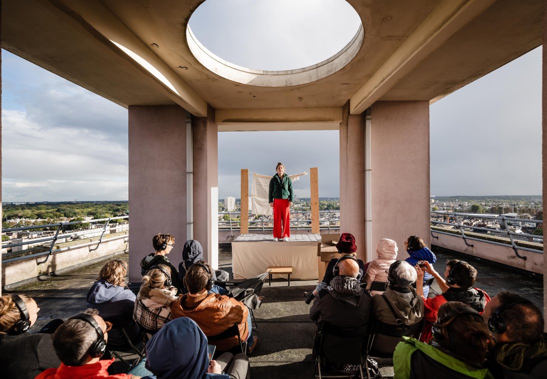 Theatervoorstelling op Kielparktoren, foto: LUCID