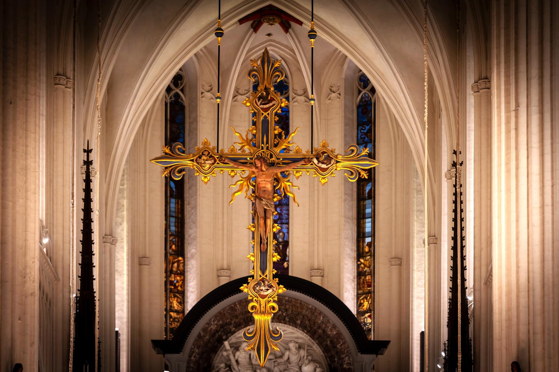 ©️Ronny Mullens_kruis hoofdaltaar