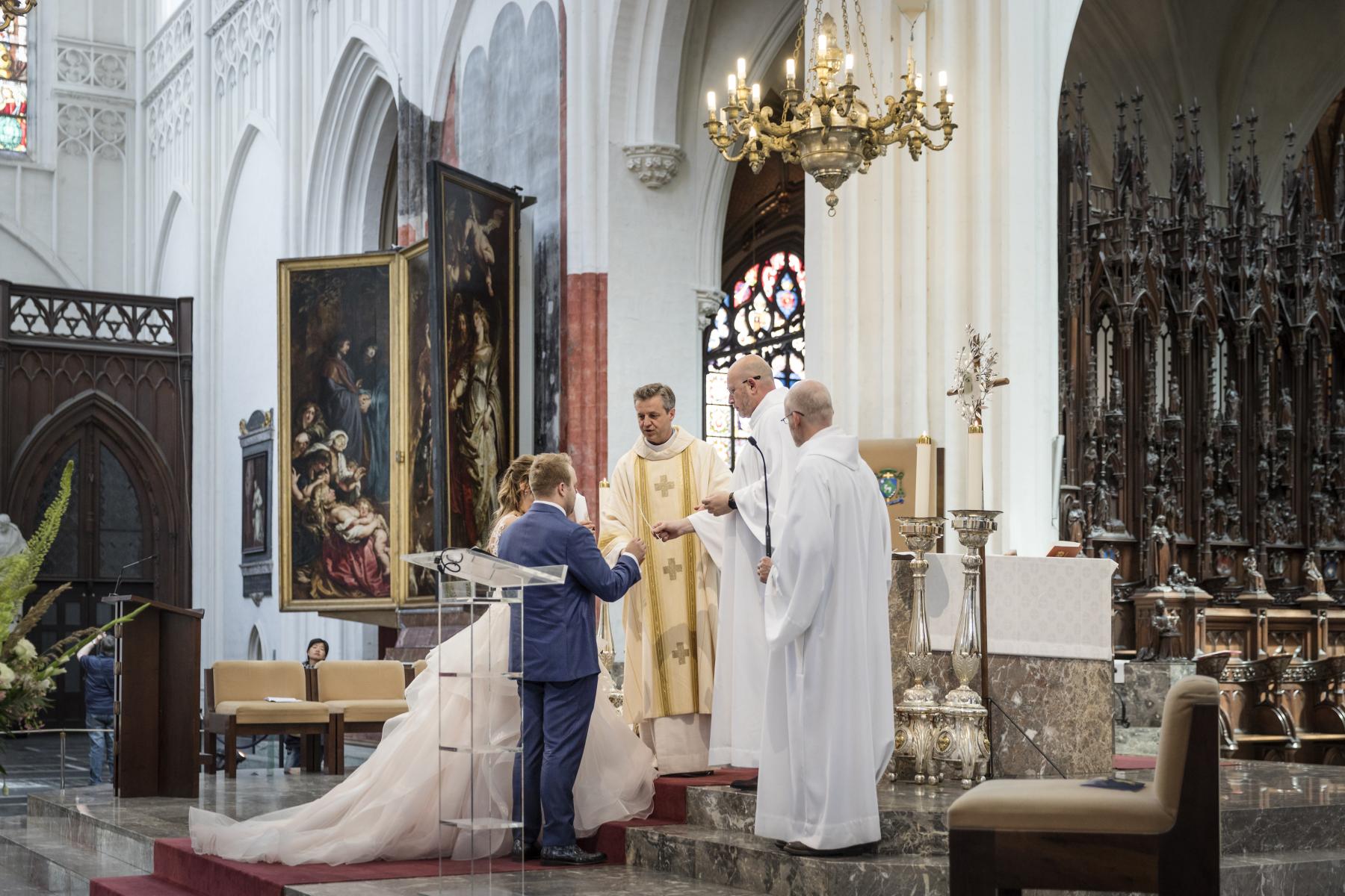 huwelijk onze lieve vrouwe kathedraal antwerpen