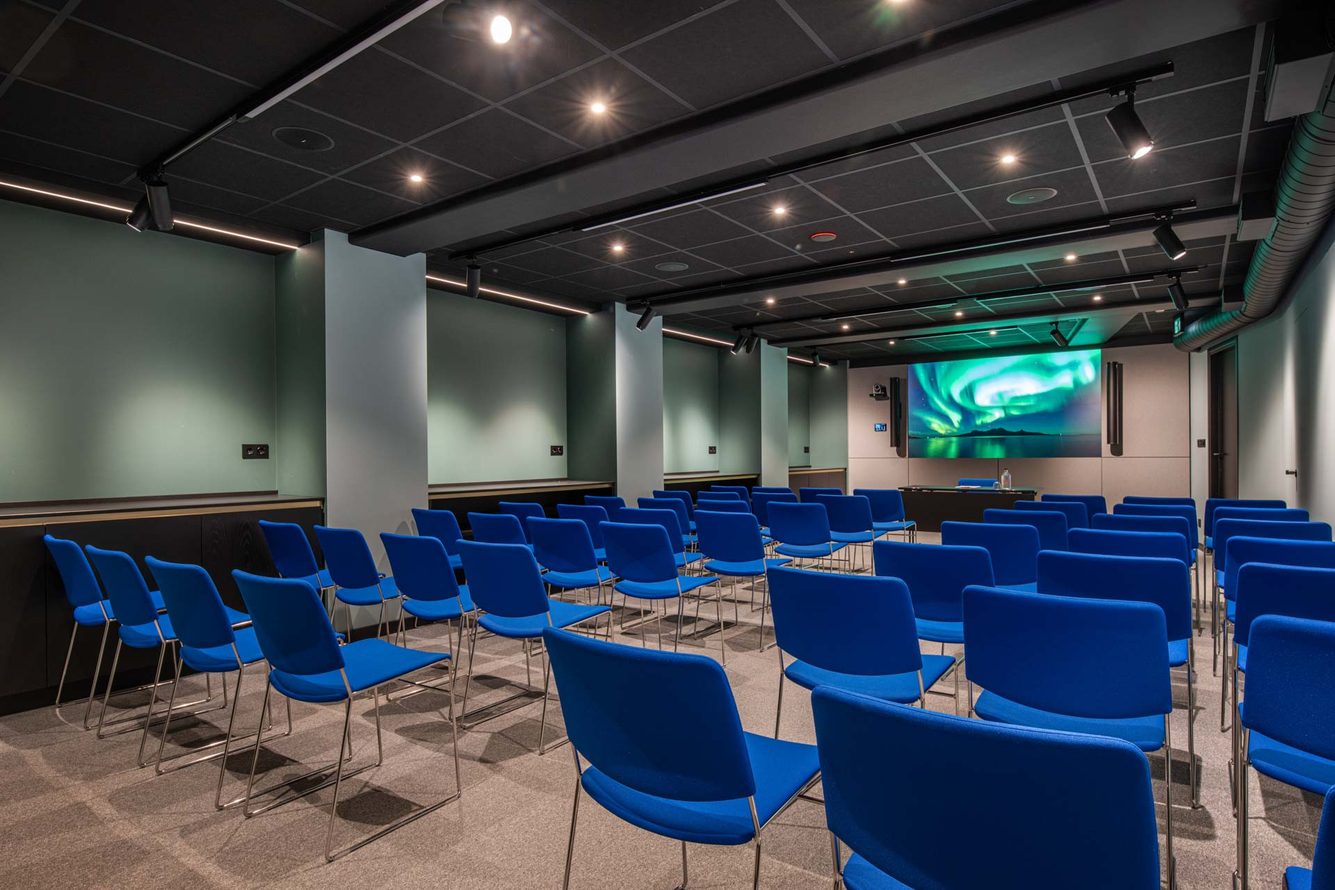 Moderne vergaderzalen met skylinezicht in Rotterdam - Thon Hotel Rotterdam