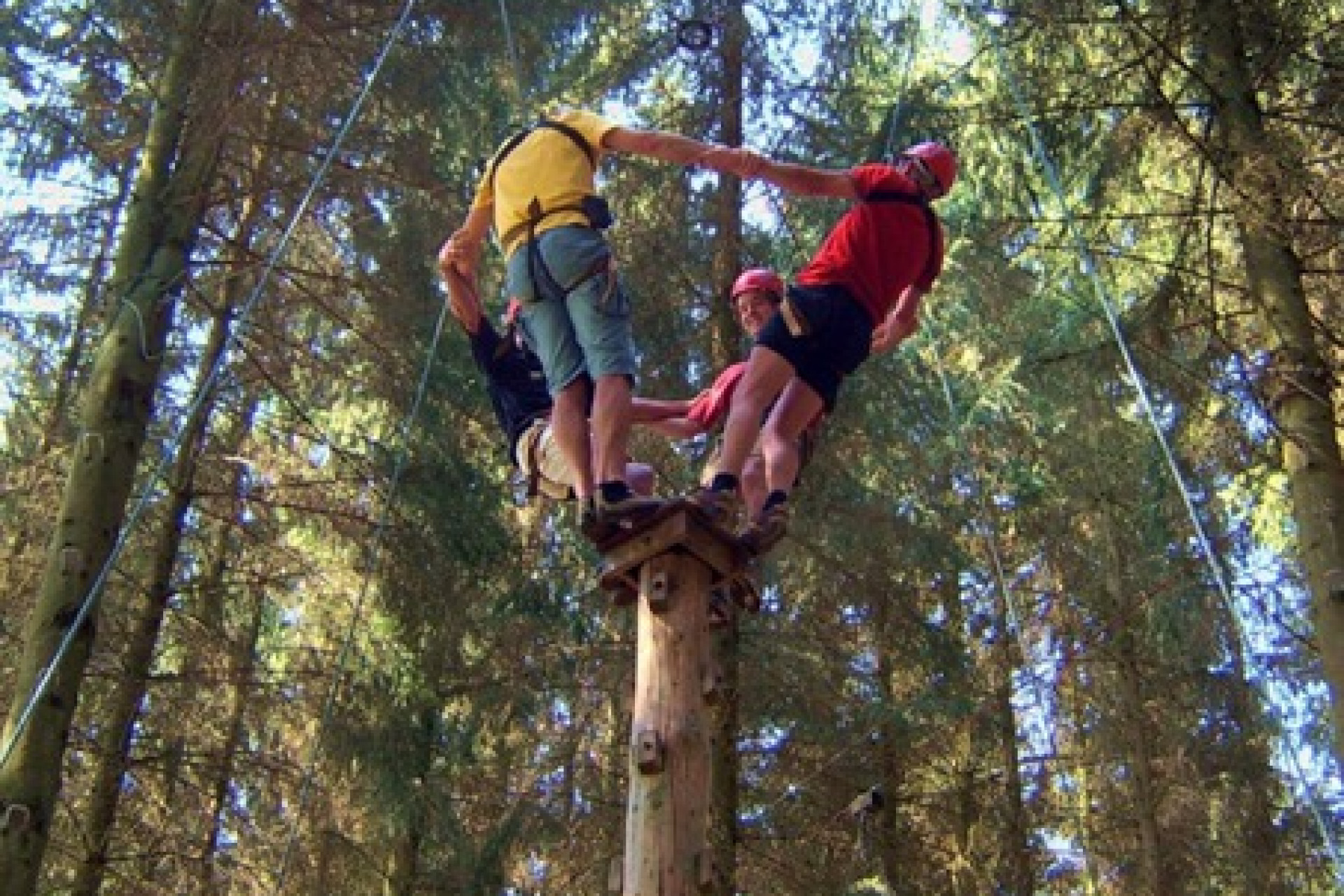 Teambuilding in the Ardennes – BRANDSPORT Adventure & Teambuilding