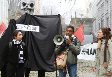 Spreker uit Zuid-Amerika aan het woord op actie tegen investeringen van BNP in Glencore
