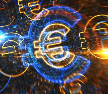 Digitale euro tekens tegen donkeren achtergrond
