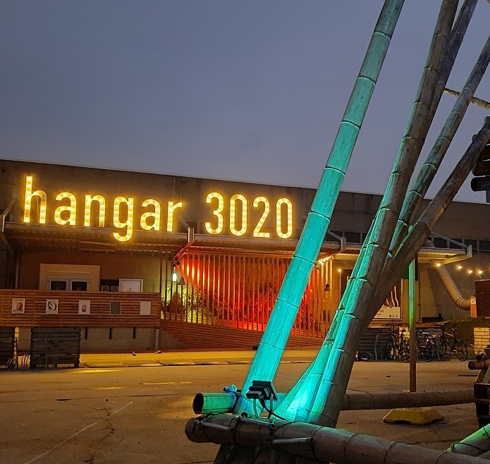 Hangar 3020