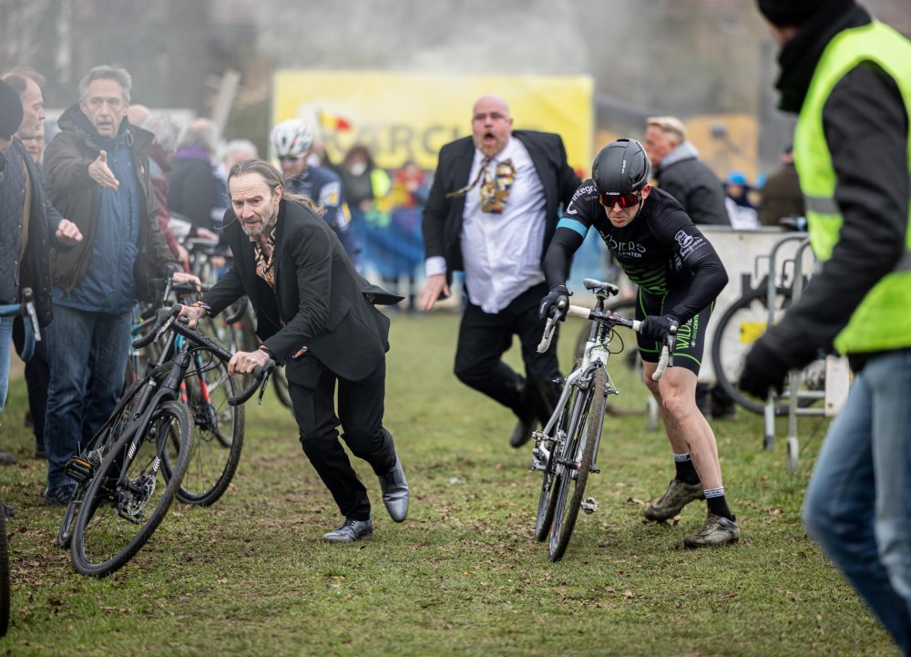 De Zonen van Van As - De Cross