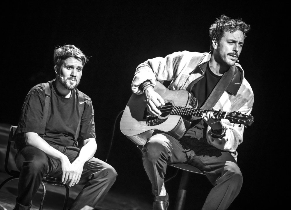 Badje vol met stroop