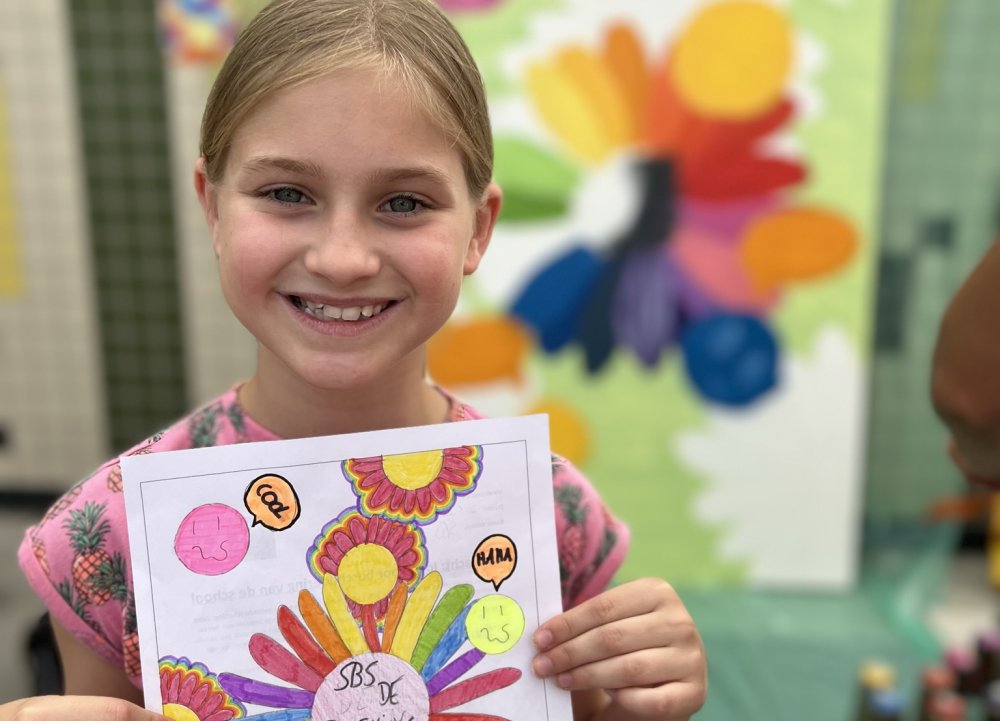 Nina winnaar graffiti-project cultuurschool SBS De Doening