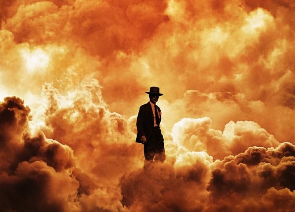 (c) Universal - Oppenheimer