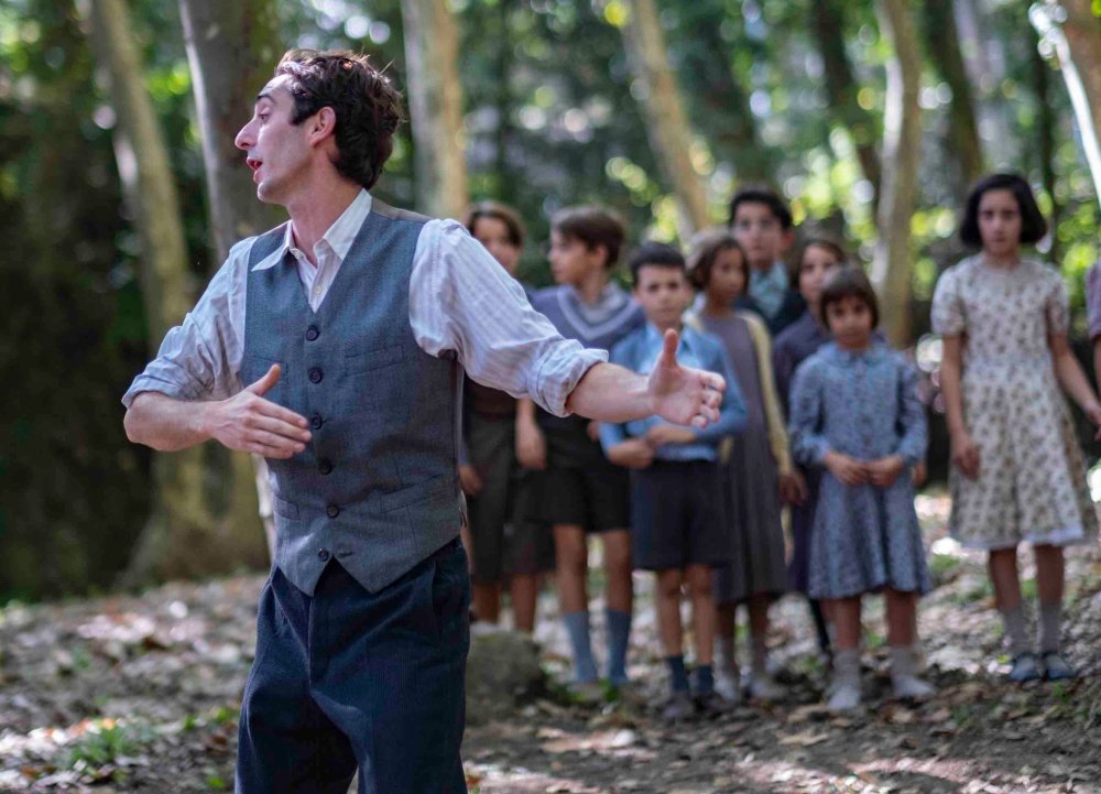 theteacherwhopromisedthesea@cchetbolwerk