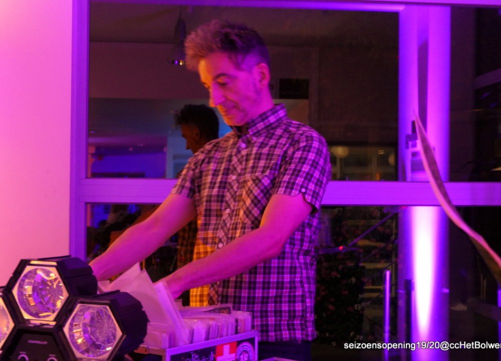 seizoensopening in sixties stijl @ cc Het Bolwerk