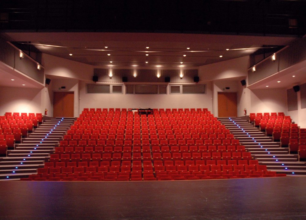 Schouwburg cc het bolwerk Schouwburg cc het bolwerk