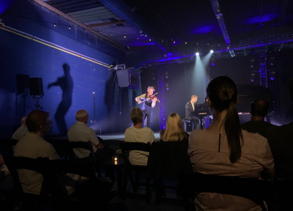 cc op tournee - de Kruitfabriek - Emile