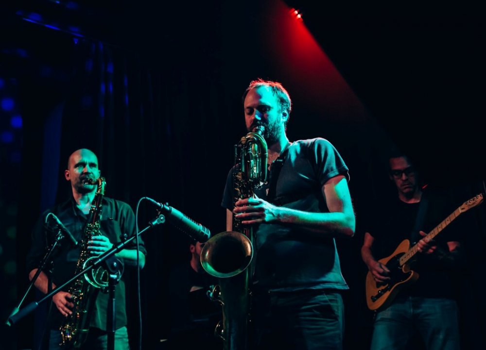 Lucid Lucia (c)nisran azouaghe