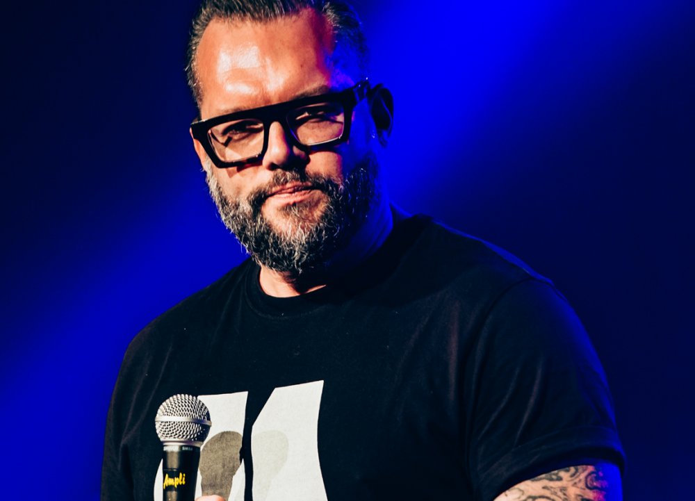 cc op tournee - 'Nuff Said - cc Het Bolwerk Alex Agnew