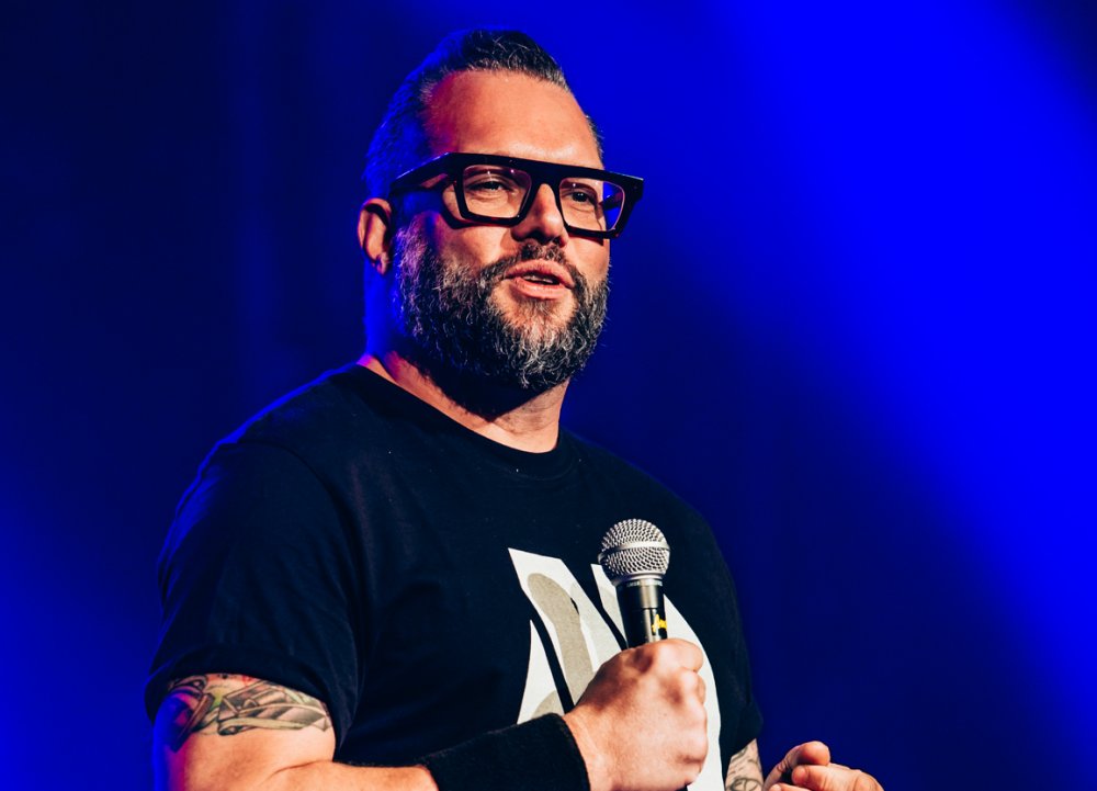 cc op tournee - 'Nuff Said - cc Het Bolwerk Alex Agnew