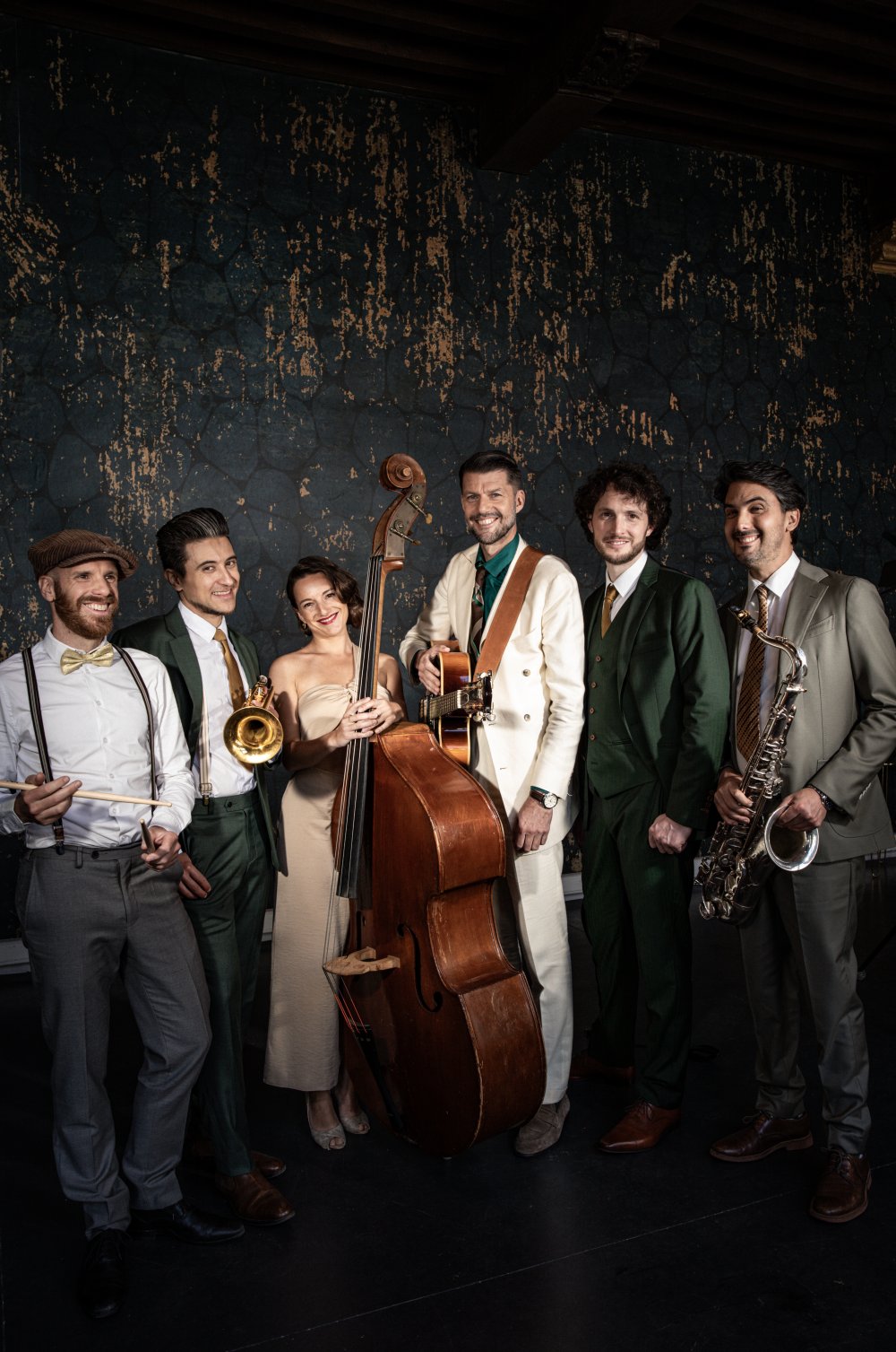 the cream colored ponies@cchetbolwerk