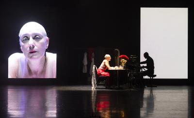 © Koen Broos Alkibiades