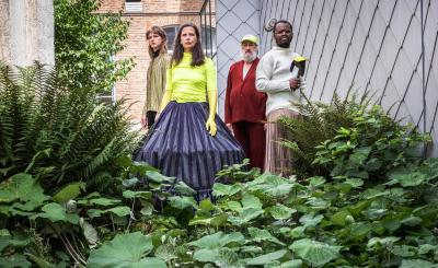 © Kurt Van der Elst Foe