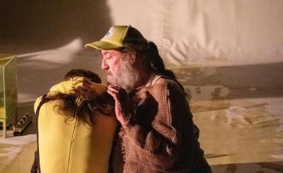 © Kurt Van der Elst Foe