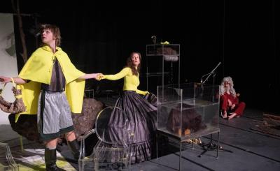 © Kurt Van der Elst Foe