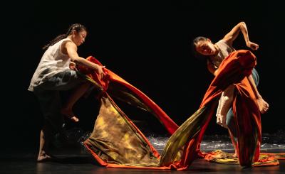 Lingering Bare Feet Dance Theatre