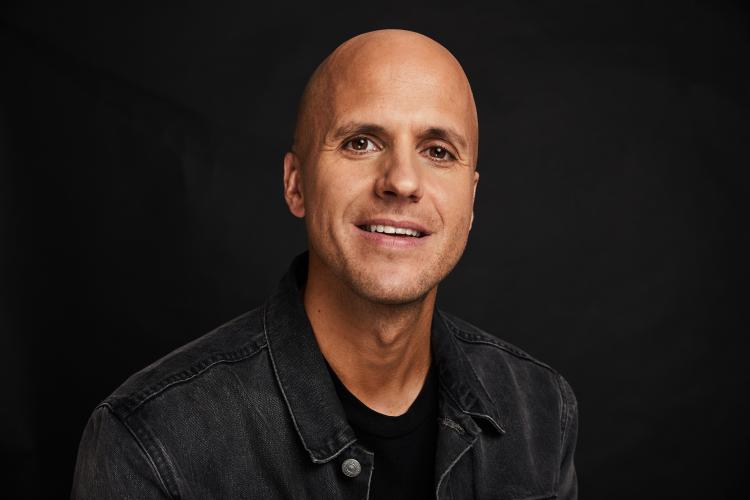 Milow - © no copy
