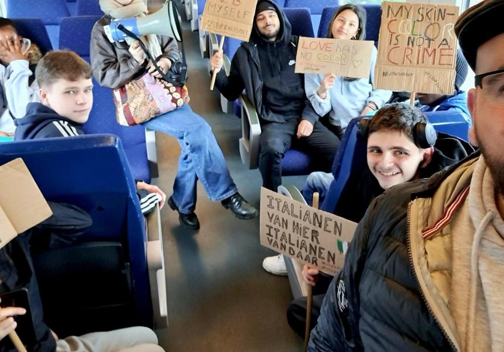 Komaf mars tegen racisme