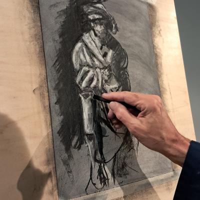 Evenementfoto Tekenen met houtskool