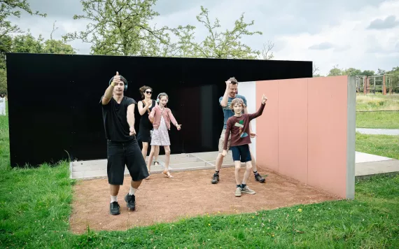 A Walk In The Sculpture Park - Photo © Tom Cornille
