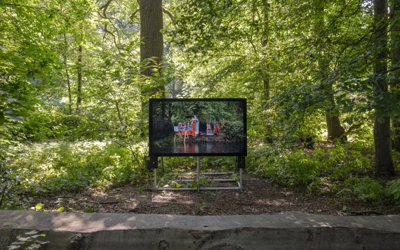 Paul Kindersley, 'The Dreamer of the Forest' - Photo © Léonard Pongo