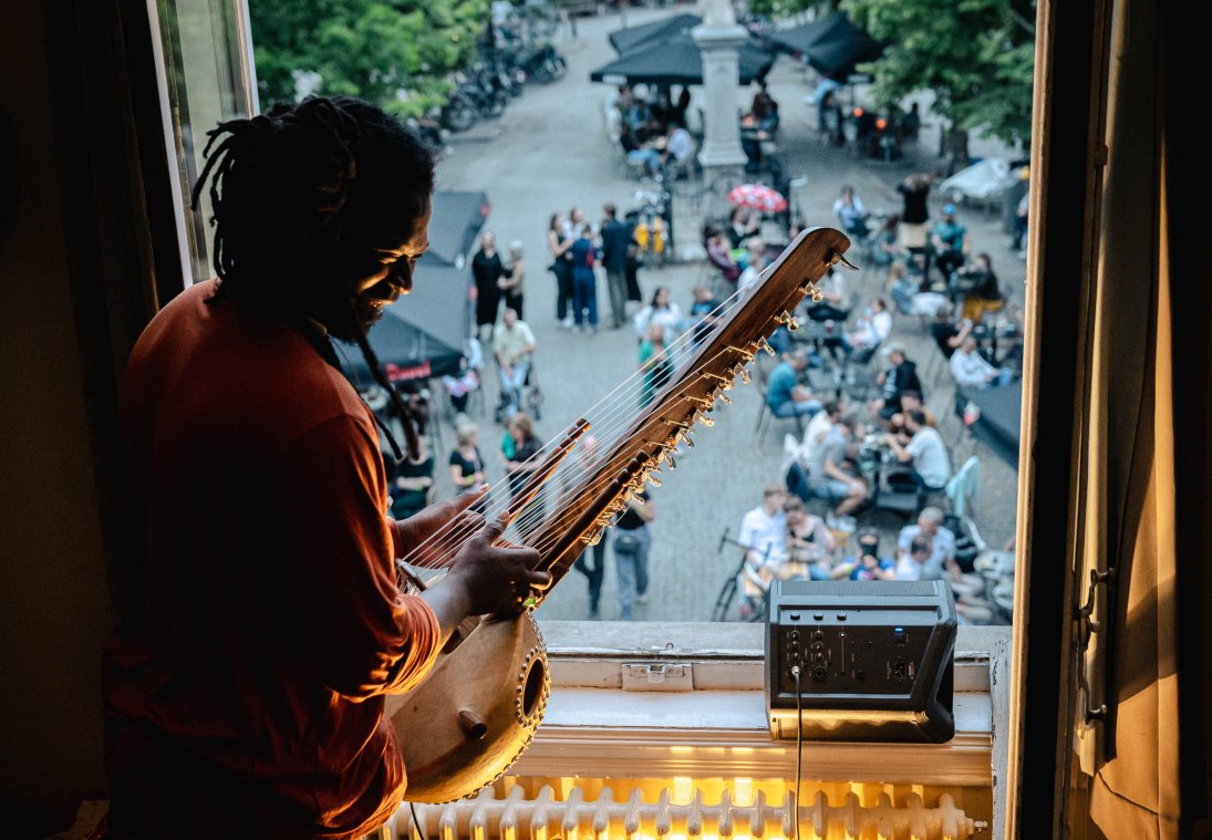 copyright Tom Cornille