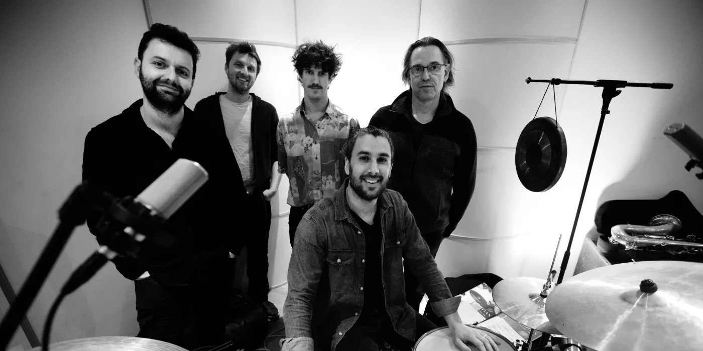 Motian Love - © Laurent Orseau