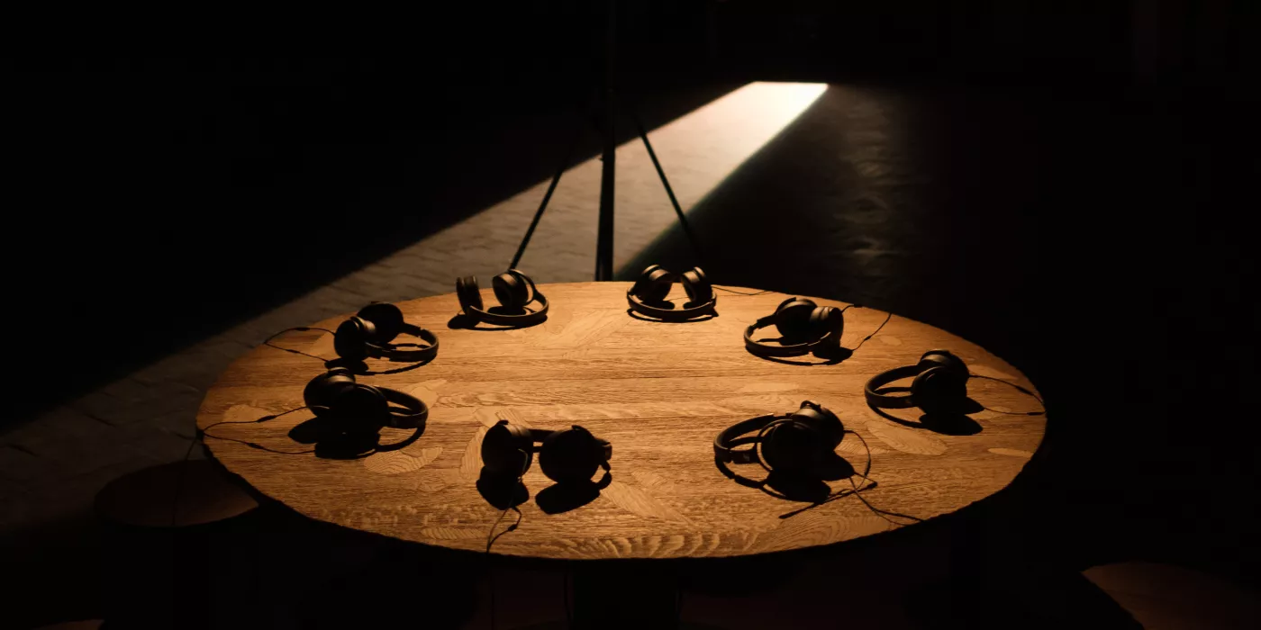 Inland Island (c) Tomas Uyttendaele