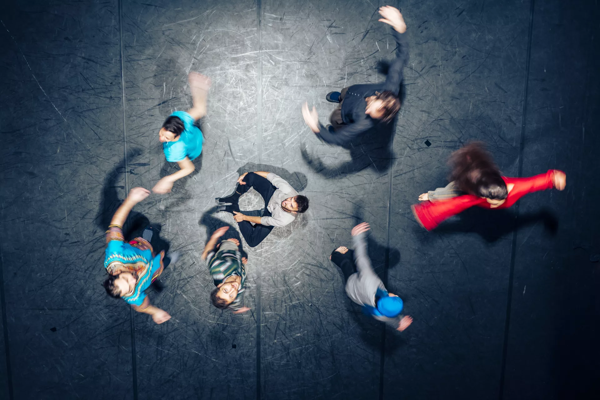 Dans Kapot (c) Thomas Geuens Dans Kapot (c) Thomas Geuens