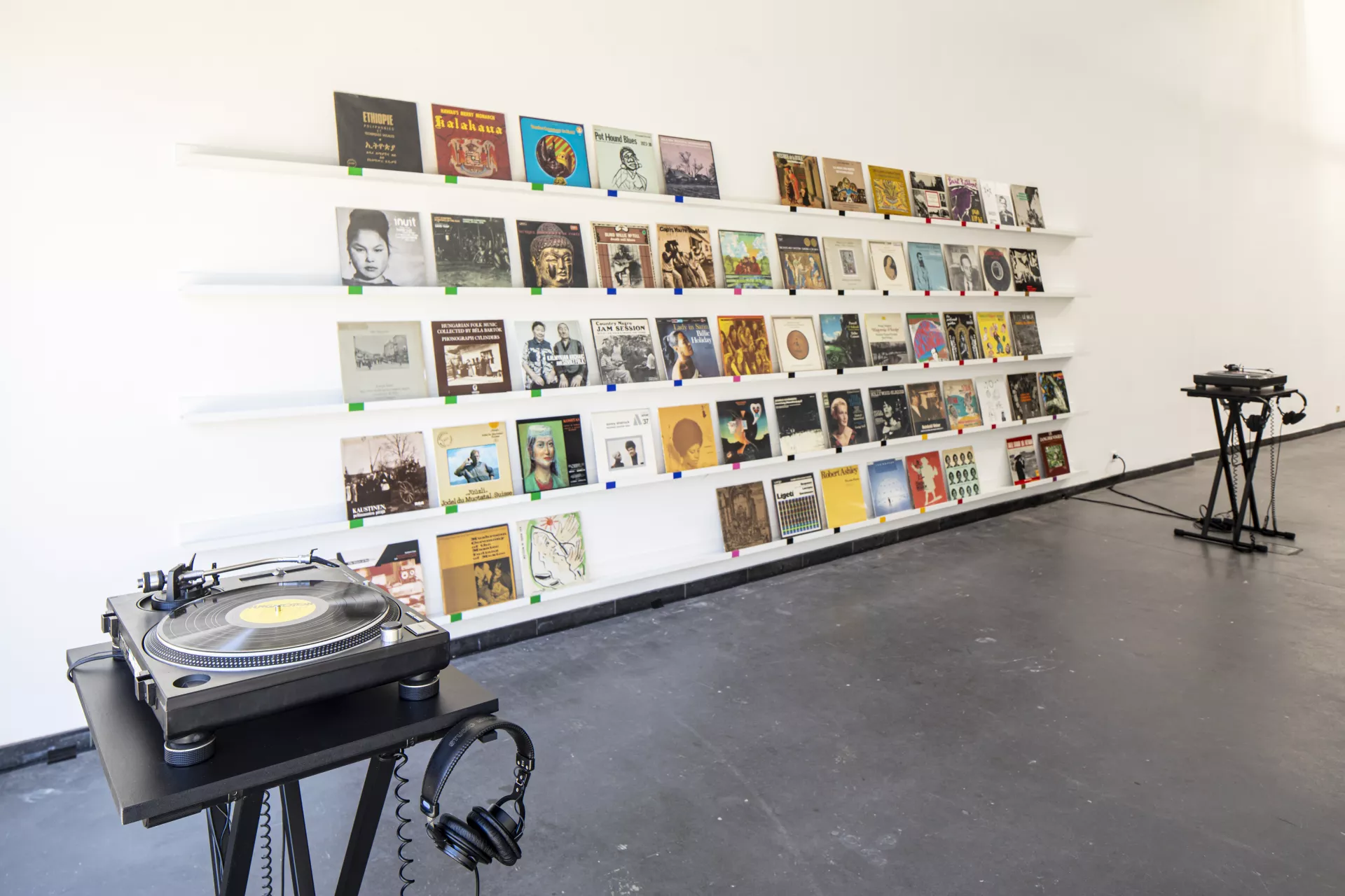 De Garage: installatiebeeld Guy-Marc Hinant - (C) Kristof Vrancken