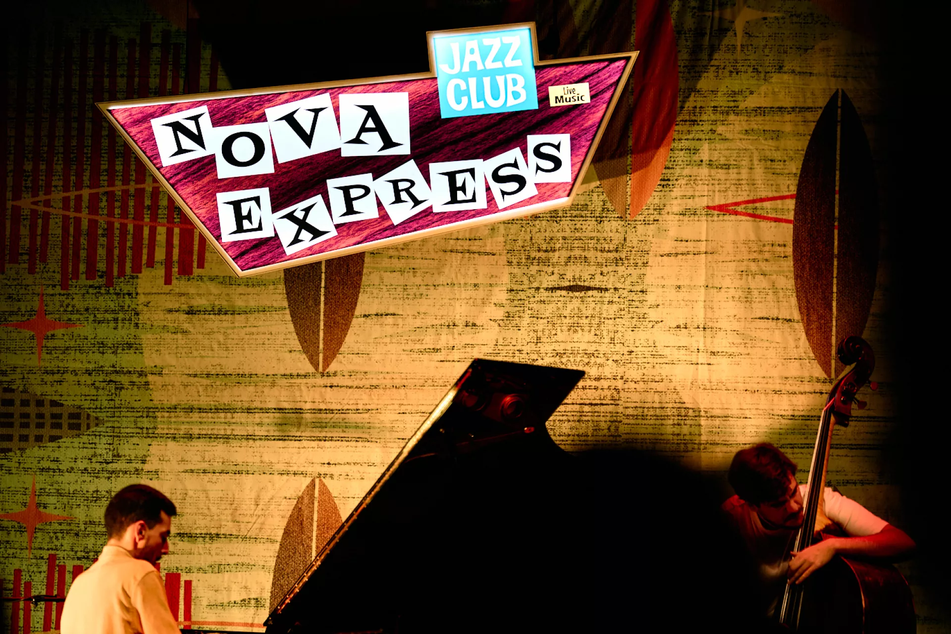 Opening NOVA EXPRESS met Wajdi Riahi Trio (c) Wannes Cré